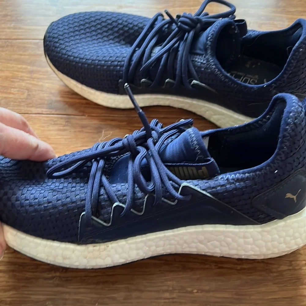Pumas - Picture 6 of 10